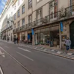 Flh Baixa Family Apartamento *